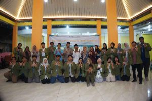 Mahasiswa KKN 38 UPNVJT
